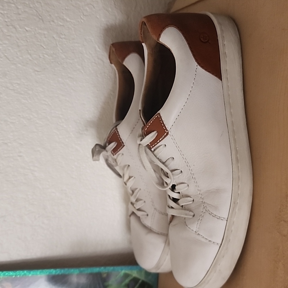 Born Jib White Leather Sneaker, Size 10 M - Picture 10 of 10